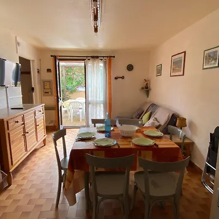 Spacieux T3, 6 Pers. Avec Terrasse Et Parking Entre Et Port - Fr-1-798-16 Lägenhet